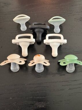 Baby Pacifier Variety Pack – Dr. Brown’s, Nuk & MAM (8 Total) 0-6 Months